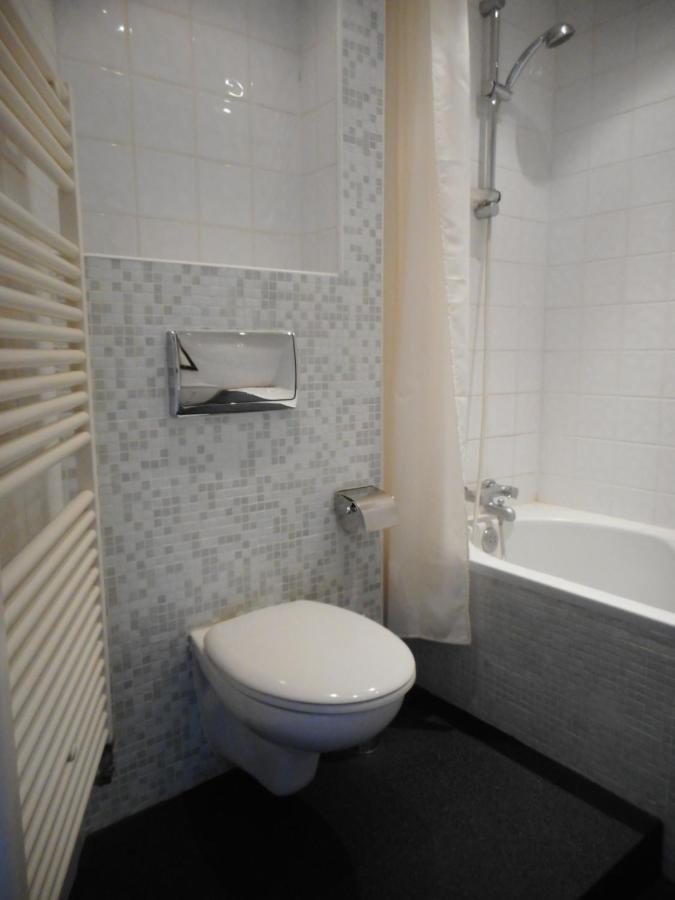 Lovely 2 Bedroom Condo In Arnhem Centre Dış mekan fotoğraf